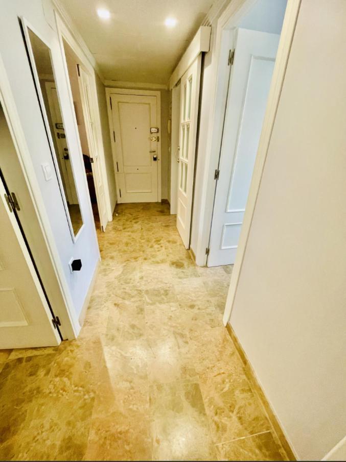 Apartamento Playa De Poniente - Torre Dos Calas *